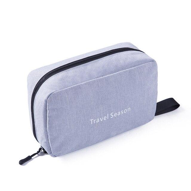 Trousse de Toilette de Voyage <br>Travel Season (Grise) - Édition Limitée