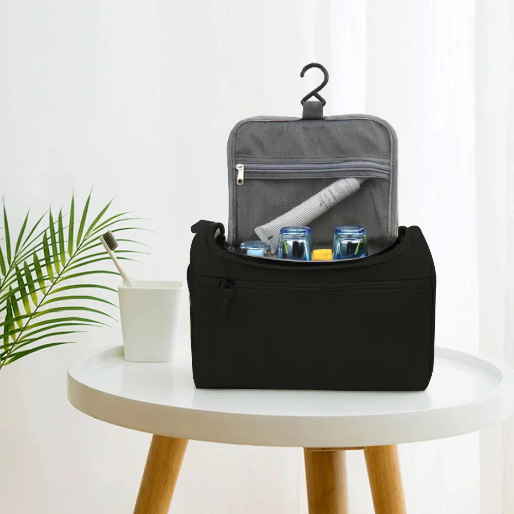 Trousse de Toilette Initial pour Homme.