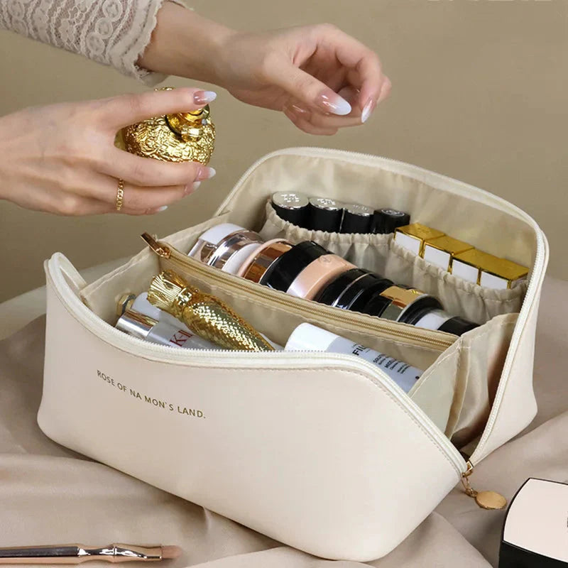 Trousse de Toilette Grand Angle pour Femme